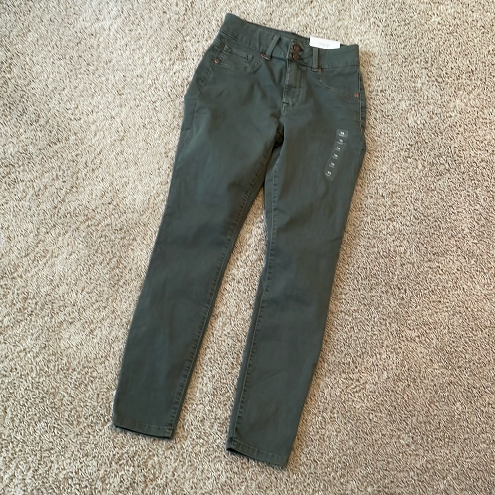 Maurices denim flex jegging, XS short, olive green